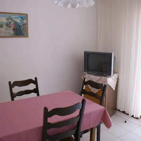 Apartment In Krk/insel Krk 14323 Krk Town